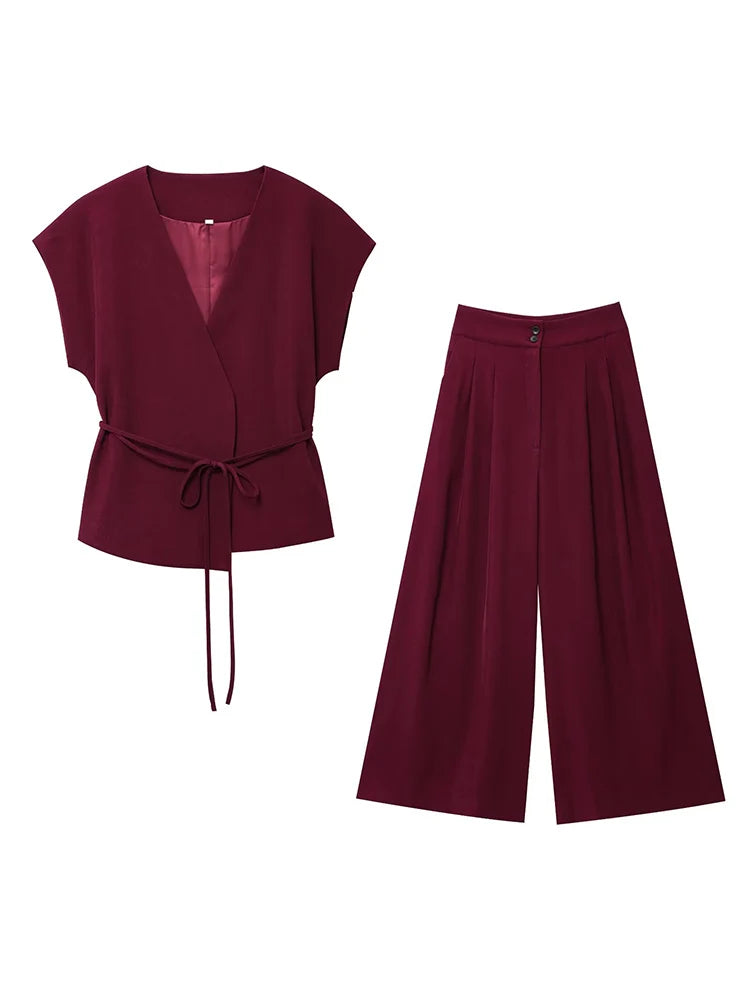 TFMLN Women’s Sleeveless V-Neck Trouser Suit with Belt