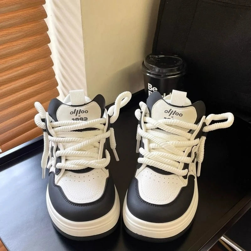 Women’s Platform Star Sneakers – Designer Casual Lace-Up Shoes