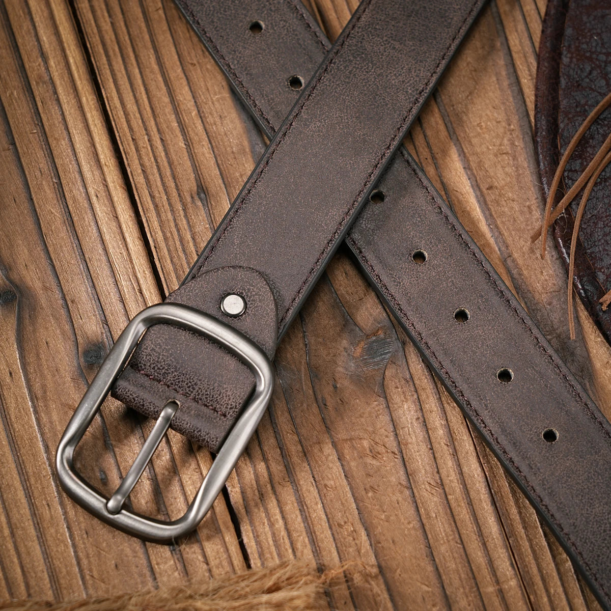 Vintage Western PU Leather Belt with Carved Buckle