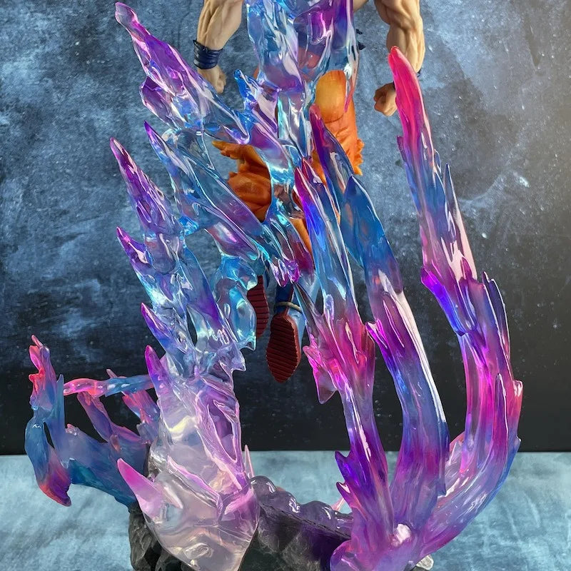 Dragon Ball Collector Edition – Son Goku Ultra Instinct 25cm Figure