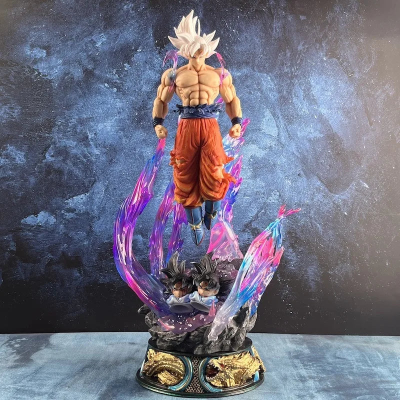 Dragon Ball Collector Edition – Son Goku Ultra Instinct 25cm Figure