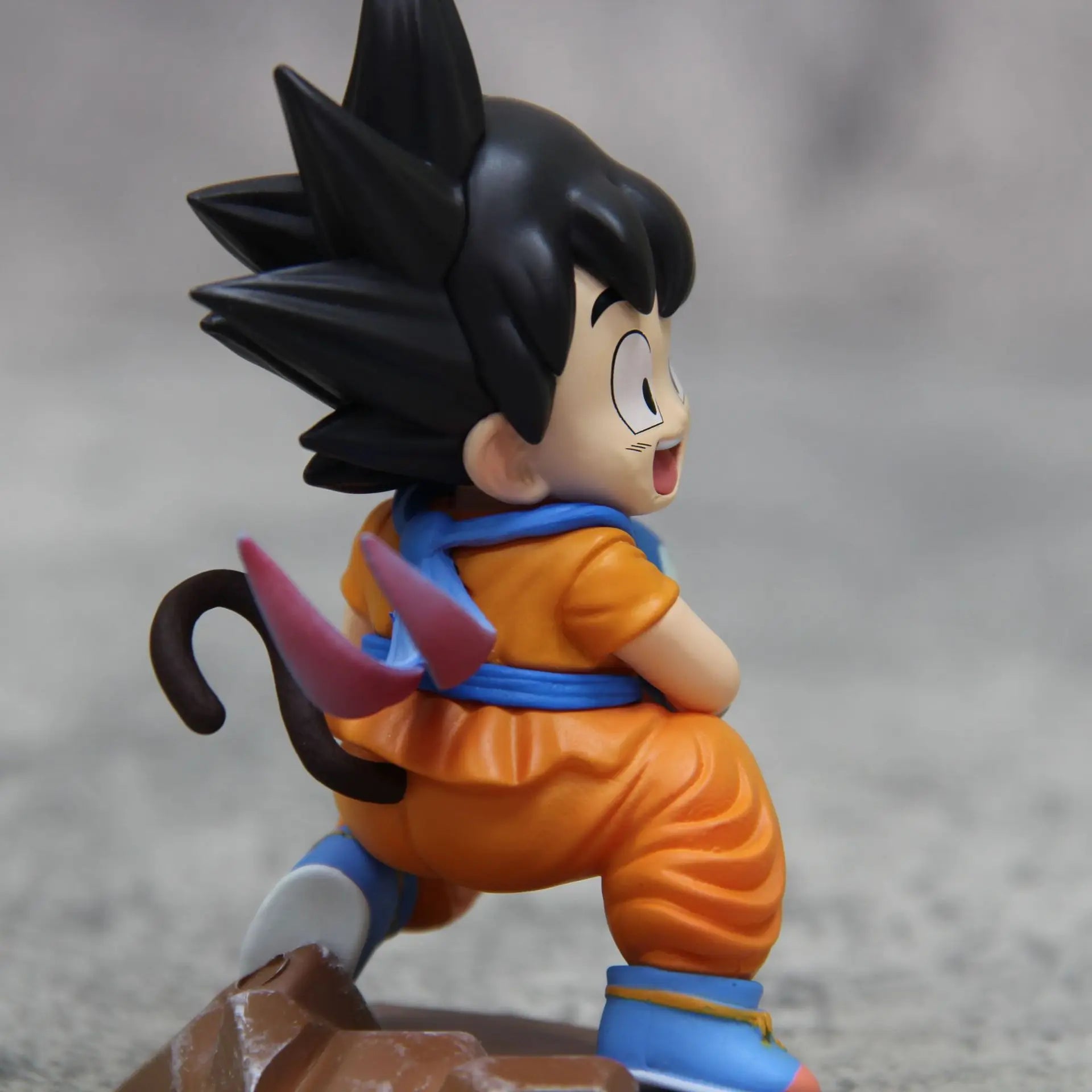 Dragon Ball Little Goku PVC Figure – Childhood Hugging Puer Ya Mu Tea Follower Collectible Model Statue