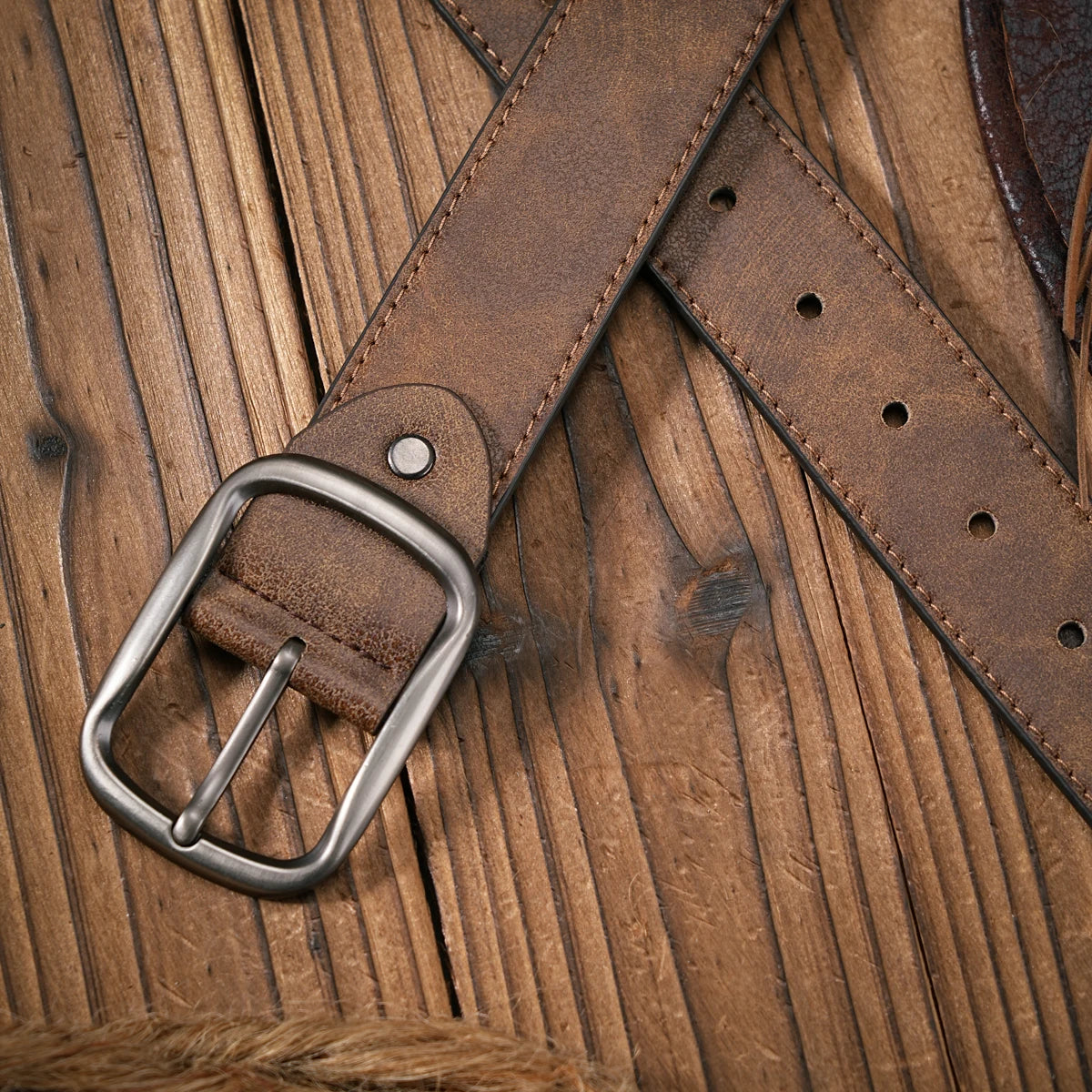 Vintage Western PU Leather Belt with Carved Buckle