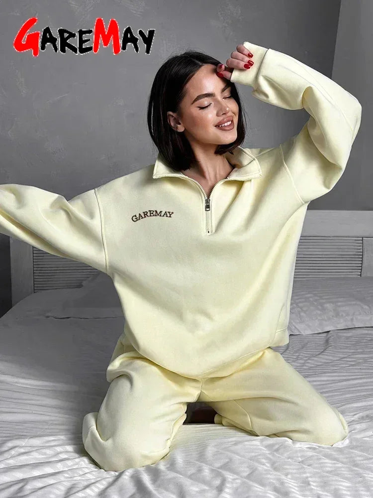 Spring Women’s Tracksuit with Zipper