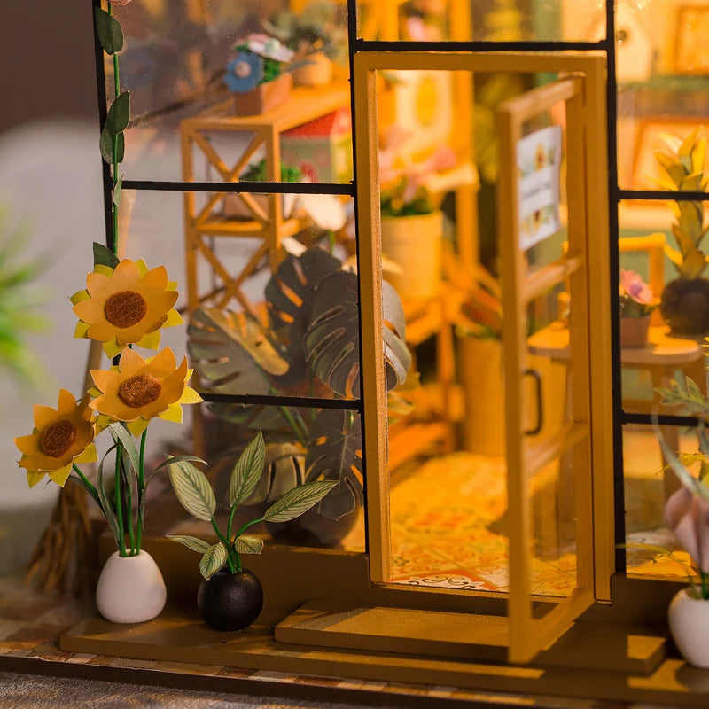 Mini Dollhouse Kit DIY Flower House